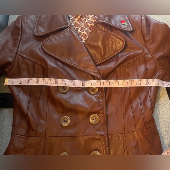 Vintage 1970s Opera Brown Leather Trench Coat Size 10 - Picture 11 of 14